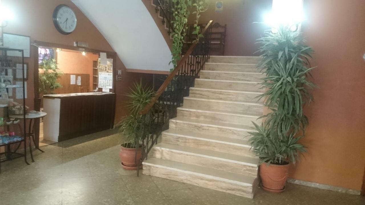 Hotel Astigi Эсиха Экстерьер фото