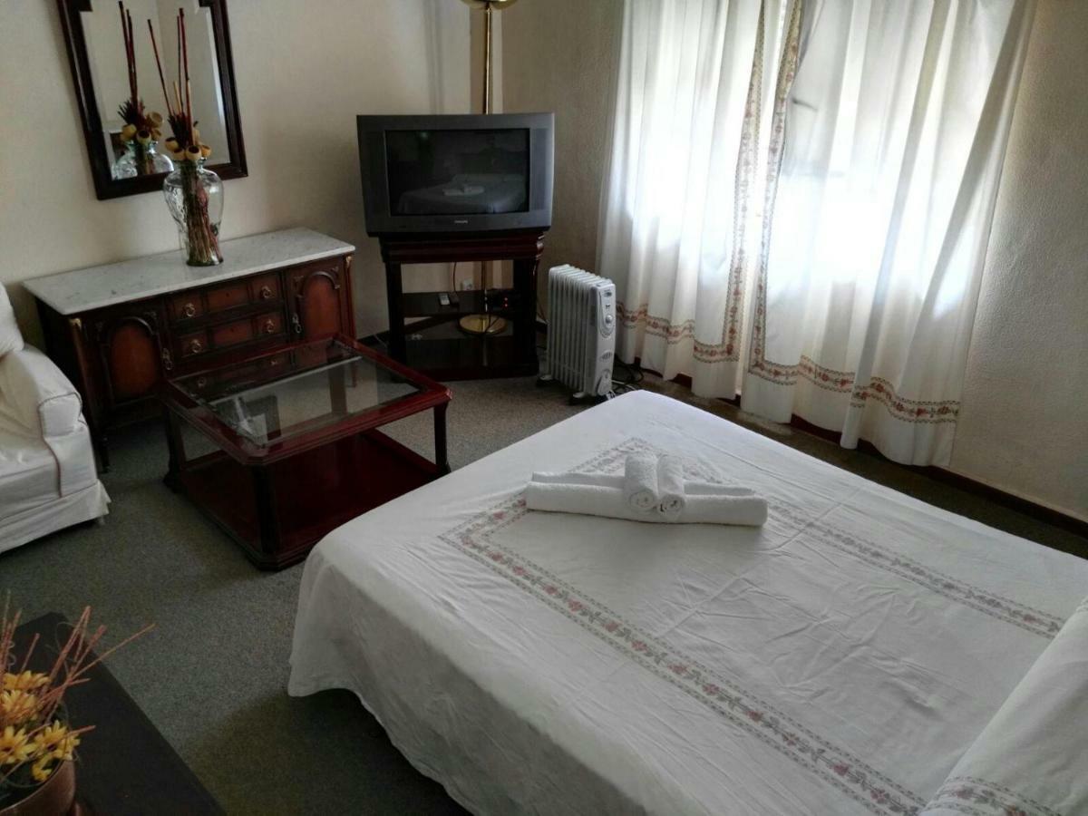 Hotel Astigi Эсиха Экстерьер фото